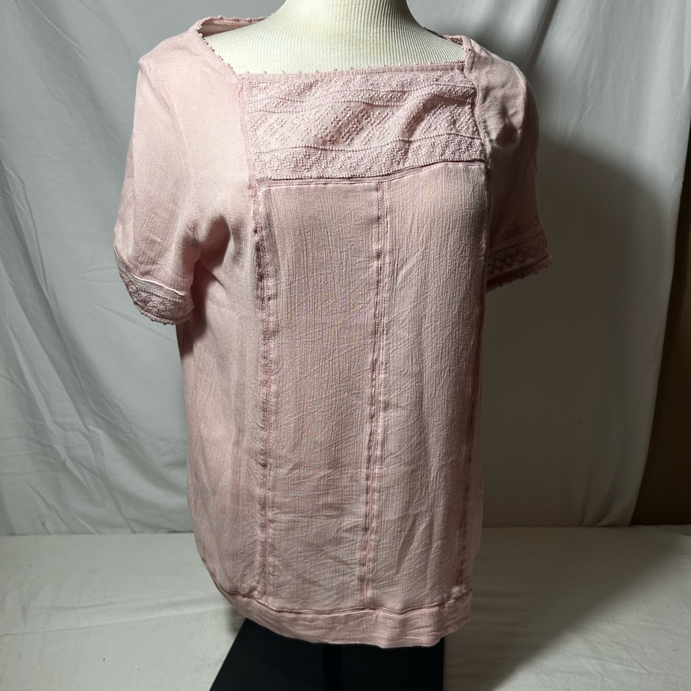 Gap women’s blouse size large